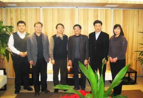 华侨大学代表团到访国家汉办 谋求海外华教合