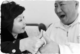 ����Ů����