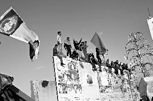 �з�����������װ��ͻ����