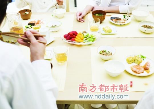 �������ձ������ܶ���������ɲ��أ�