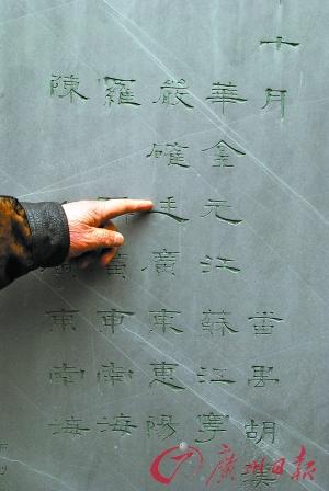 ȡ��ҩ�����Ҷ���Ц����