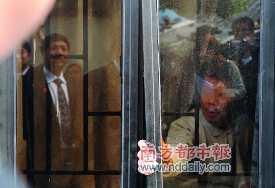 ����������