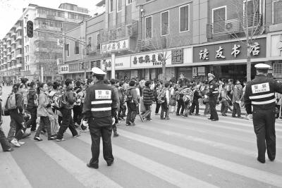 Сѧ�����ν������廤��