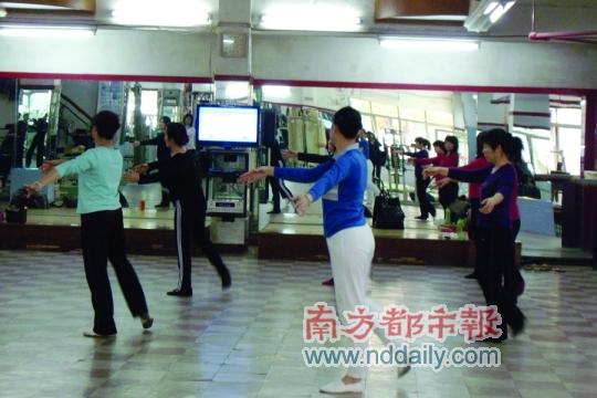 市二宫 健身房今起闭门谢客