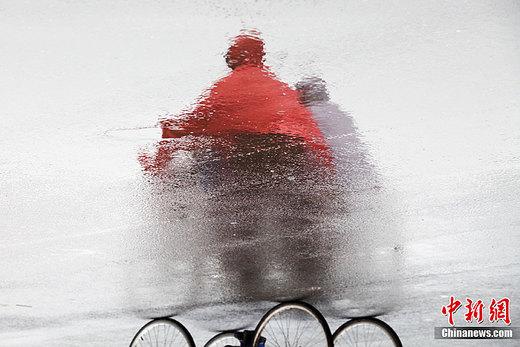 ɽ��ӭ��2011���׳��������������½�