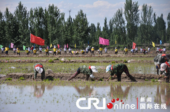 �л�ˮ�������������½��첼������������ؾ���