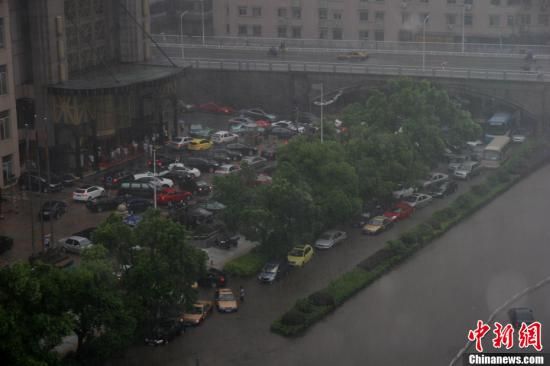 ��½֮�ǳ�ɳ������Ϯ