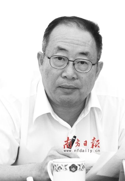 粤电董事长_粤丰集团董事长图片(2)