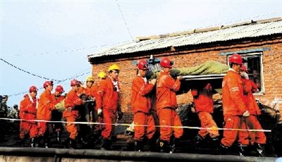 19矿工被困7天获救