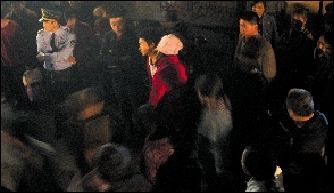 ������Υ�����̥���Ա�ʧ�����и������̥