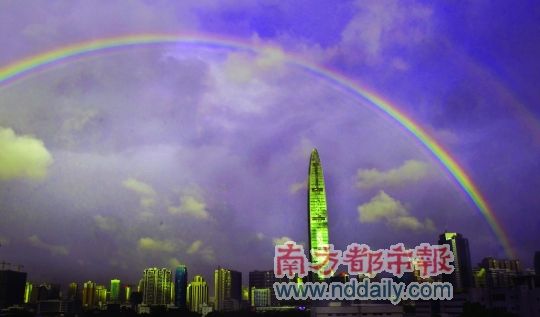 白领转当小贩 讲英语便宜1元_新闻中心_新浪网