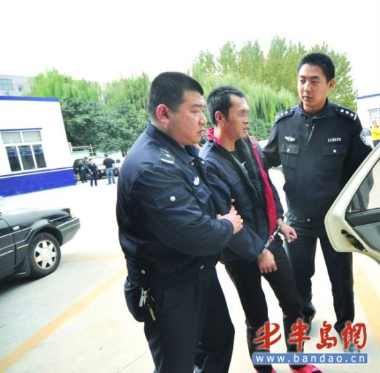 千米路段连发三起凶案 4人被捅伤1司机遭抢劫