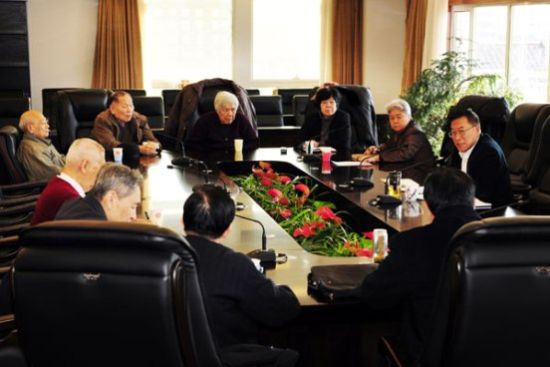 中国侨联认真传达学习中央经济工作会议精神
