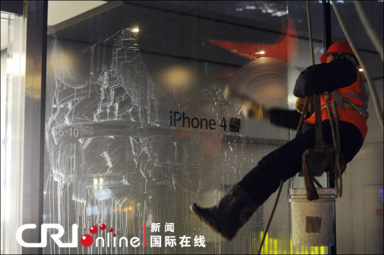 ����ƻ����ͣ��iPhone4S���Ӽ���������ҹ��ϴ