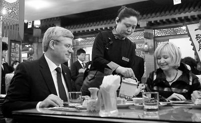 中加重申加强遣返逃犯合作