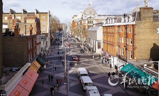 �׶�չ��·չʾ21���ͽֵ�����