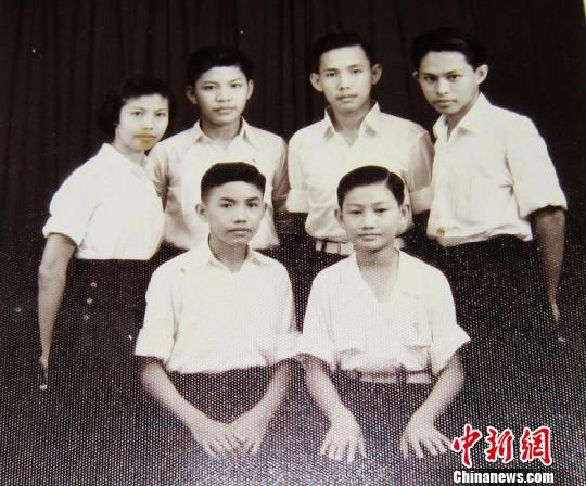 印尼归侨:回国选择正确收到毛主席照片最激动