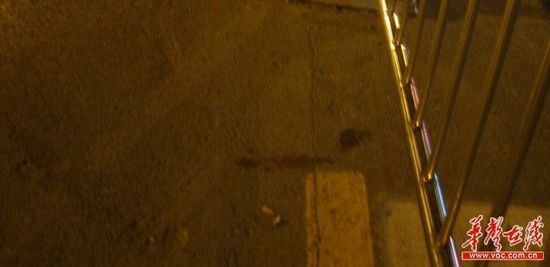 ���Ϲ���Ա�ݹ���ײ�˼�����ʡ��ָʾҪ�󳹲�