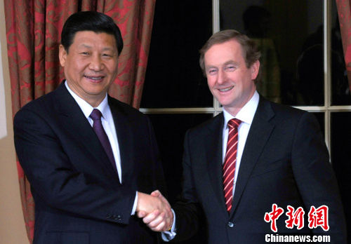 ϰ��ƽ�ð�����Ϊ������ϵ���µĴ���