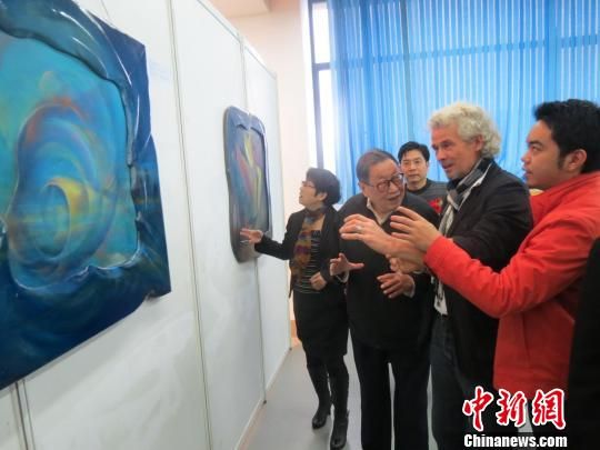 2012首届中欧国际文化艺术交流展海口开展