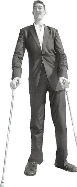 > 正文      当今世界"第一高人",29岁的土耳其男子苏丹·克森身高达