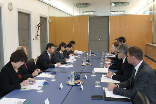 �й��⽻����������˹�������ǽ��������⽻������