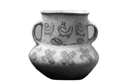 甘肃彩陶亮相三坊七巷