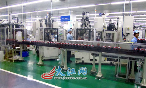 南昌:昂起鄱阳湖经济区建设“龙头”成为全省发展核心增长极