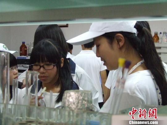 中科院昆明植物所为公众烹饪科普盛宴