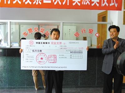 ��С������������ʮ��ֱѡ·