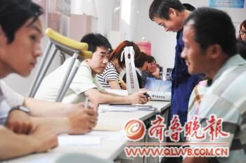 ���ٲм�����Ƹ�����ҹ���