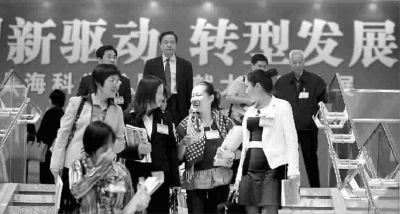 �������ϵ��ഺЦ��