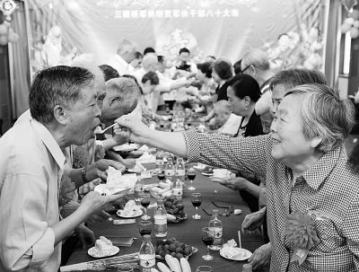 五分钱的顶针她珍藏了50多年