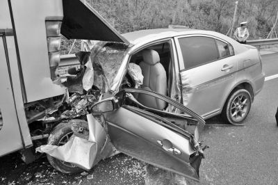 �򺣸��ٽγ�׷β3��2��