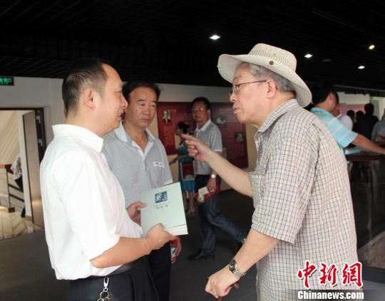 �й�����ѧ֮����ü�����ں������鿪չ