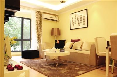 ��ͷ��¥�гɽ���ů