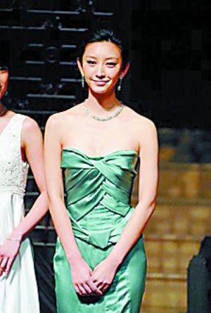 ��ɫҦ��VS��ɫ��һ��BR/��������㿴Ů�˵���ɫ