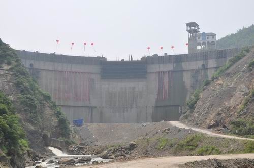 Ƽ��Ψһ����Ͽƽ��������ɽ����ˮ�������ʽ��բ��ˮ