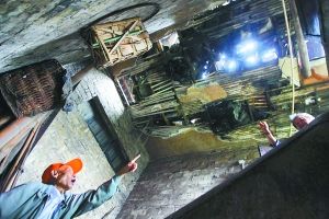 �Ĳ���¥¥������BR/�ٹ�������������