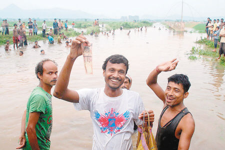 ӡ�Ⱥ���Ư������ֽ�Ҵ����ࡰ��Ǯ��