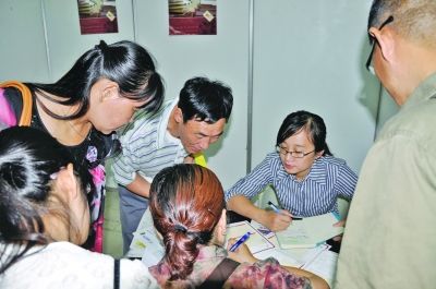 ƶ��ѧ��һ��ѡרҵһ�߻��ڳ�ѧ��