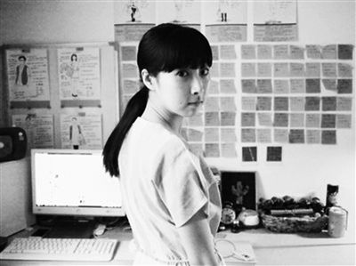 鲍鲸鲸有黑暗也有阳光,关键在于自己的底线