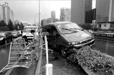 ���񳵡����ϡ������