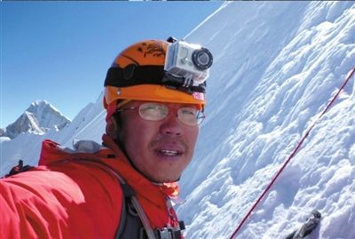 ��ɽ���϶�������ɽ����