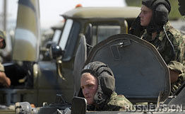 ������˹˹̹�Ʋ���ִ��̧�߶����»������