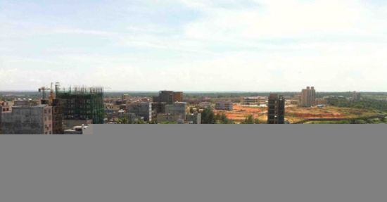 �Ĳ���¥�����Ժ�����ɫ���캽�����С��