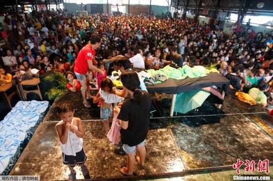 菲首都大雨洪涝灾情持续扩大当局发布红色预警