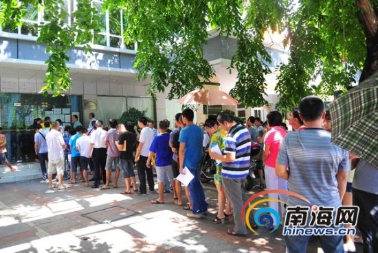 三亚办理机动车环保标志效率低 共有三个核发