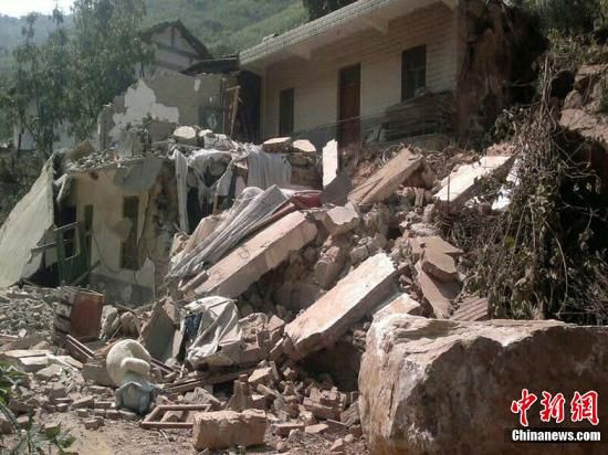 云贵交界地震已50人遇难 云南省启动1级应急响应