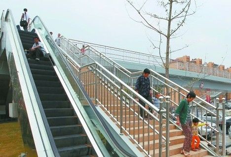 黑龙江中路两天桥启用李沧新老商圈无缝对接